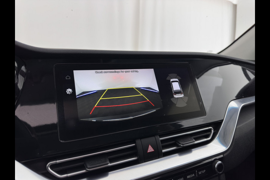 Kia e-Niro DynamicPlusLine 64 kWh [ 3-Fase ] {SOH-96%} (INCL-BTW) Aut.*PANO | LEATHER-FABRIC | FULL-LED | NAVI-FULLMAP | DAB+ | ADAPTIVE-CRUISE | CAMERA | HEATED-COMFORTSEATS | KEYLESS | DIGI-COCKPIT | SHIFT-PADDLES | CARPLAY | LANE-ASSIST | ...