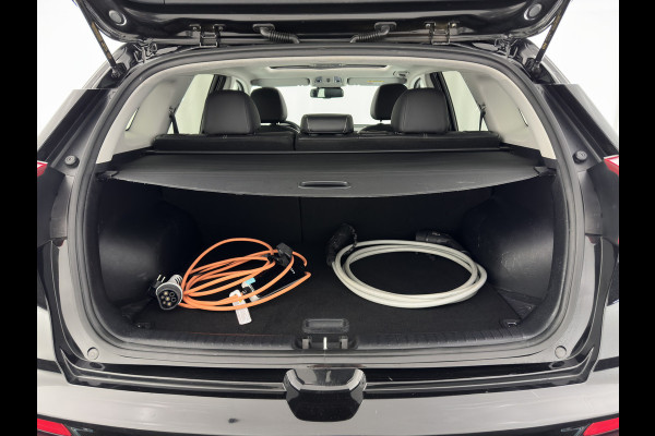 Kia e-Niro DynamicPlusLine 64 kWh [ 3-Fase ] {SOH-96%} (INCL-BTW) Aut.*PANO | LEATHER-FABRIC | FULL-LED | NAVI-FULLMAP | DAB+ | ADAPTIVE-CRUISE | CAMERA | HEATED-COMFORTSEATS | KEYLESS | DIGI-COCKPIT | SHIFT-PADDLES | CARPLAY | LANE-ASSIST | ...