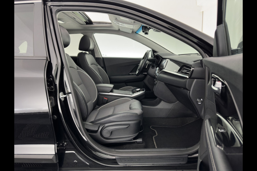 Kia e-Niro DynamicPlusLine 64 kWh [ 3-Fase ] {SOH-96%} (INCL-BTW) Aut.*PANO | LEATHER-FABRIC | FULL-LED | NAVI-FULLMAP | DAB+ | ADAPTIVE-CRUISE | CAMERA | HEATED-COMFORTSEATS | KEYLESS | DIGI-COCKPIT | SHIFT-PADDLES | CARPLAY | LANE-ASSIST | ...