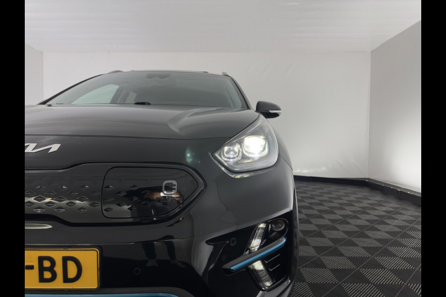 Kia e-Niro DynamicPlusLine 64 kWh [ 3-Fase ] {SOH-96%} (INCL-BTW) Aut.*PANO | LEATHER-FABRIC | FULL-LED | NAVI-FULLMAP | DAB+ | ADAPTIVE-CRUISE | CAMERA | HEATED-COMFORTSEATS | KEYLESS | DIGI-COCKPIT | SHIFT-PADDLES | CARPLAY | LANE-ASSIST | ...