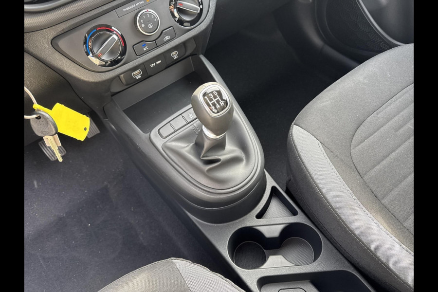 Hyundai i10 1.0 Comfort | VAN € 22.830,00 VOOR € 19.330,00