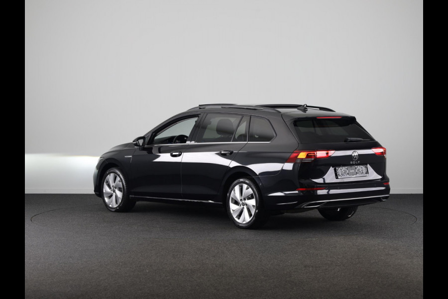 Volkswagen GOLF Variant 1.5 TSI Style 150 pk | Navigatie via App | Panoramadak | Parkeersensoren (Park assist) | Stoelverwarming | Apple Carplay/Android Auto |