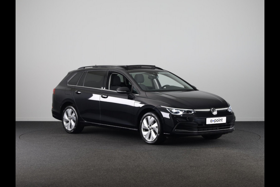 Volkswagen GOLF Variant 1.5 TSI Style 150 pk | Navigatie via App | Panoramadak | Parkeersensoren (Park assist) | Stoelverwarming | Apple Carplay/Android Auto |