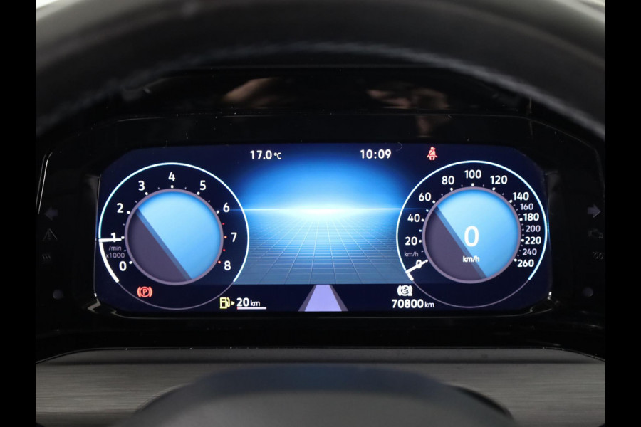 Volkswagen GOLF Variant 1.5 TSI Style 150 pk | Navigatie via App | Panoramadak | Parkeersensoren (Park assist) | Stoelverwarming | Apple Carplay/Android Auto |