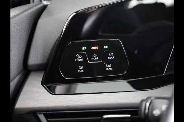 Volkswagen GOLF Variant 1.5 TSI Style 150 pk | Navigatie via App | Panoramadak | Parkeersensoren (Park assist) | Stoelverwarming | Apple Carplay/Android Auto |