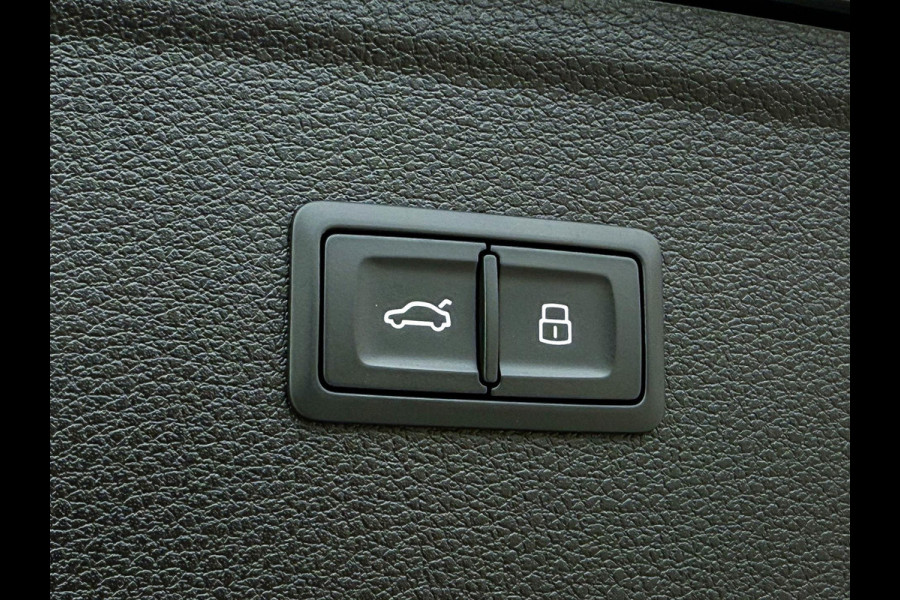 Audi Q5 55 TFSI e 367pk Quattro Competition S Edition S-Line! 1e Eig|Audi Exclusive|HUD|Luchtv.|Pano|OLED Matrix|S-Stoel|360° view