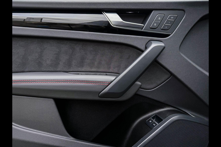 Audi Q5 55 TFSI e 367pk Quattro Competition S Edition S-Line! 1e Eig|Audi Exclusive|HUD|Luchtv.|Pano|OLED Matrix|S-Stoel|360° view