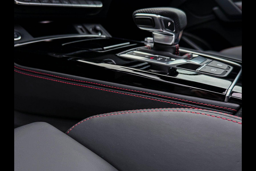 Audi Q5 55 TFSI e 367pk Quattro Competition S Edition S-Line! 1e Eig|Audi Exclusive|HUD|Luchtv.|Pano|OLED Matrix|S-Stoel|360° view