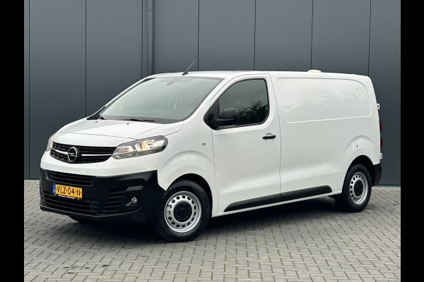Opel Vivaro 2.0 CDTI 123 PK / L2H1 / 1e EIG. / SORTIMO INRICHTING / TREKHAAK / CAMERA / AIRCO / CRUISE / 3-ZITS / PDC