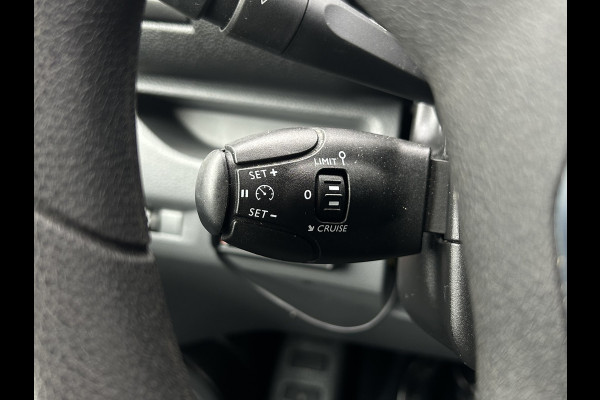 Opel Vivaro 2.0 CDTI 123 PK / L2H1 / 1e EIG. / SORTIMO INRICHTING / TREKHAAK / CAMERA / AIRCO / CRUISE / 3-ZITS / PDC