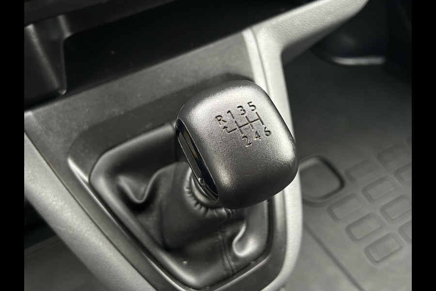 Opel Vivaro 2.0 CDTI 123 PK / L2H1 / 1e EIG. / SORTIMO INRICHTING / TREKHAAK / CAMERA / AIRCO / CRUISE / 3-ZITS / PDC