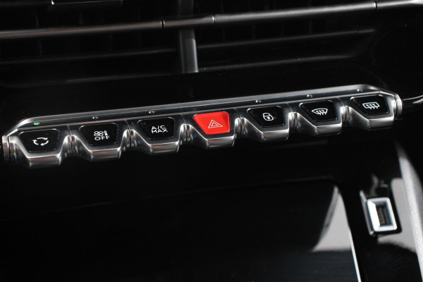 Peugeot 2008 1.2 PureTech 130pk Automaat Allure Navigatie Climate Control LED Lichtmetalen Velgen Parkeer sensoren Cruise Control
