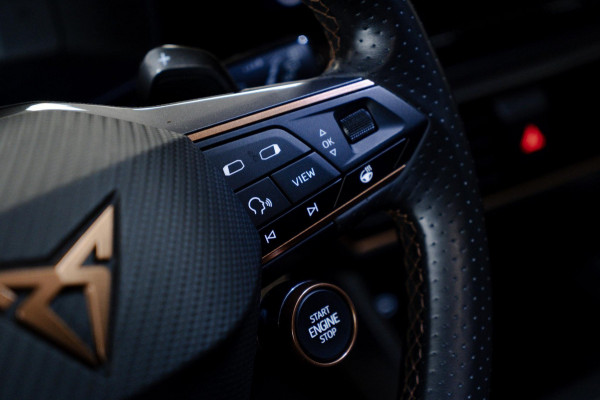 CUPRA Formentor 1.4 e-Hybrid VZ Performance PANO|LEDER|360°|MEMORY