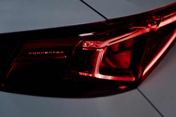 CUPRA Formentor 1.4 e-Hybrid VZ Performance PANO|LEDER|360°|MEMORY