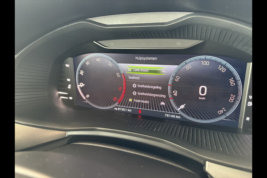 Škoda Kamiq 1.0 TSi 110pk Business Edition LED/VIRTUAL/NAVI/CARPLAY/DAB/PDC/WINTERPACK