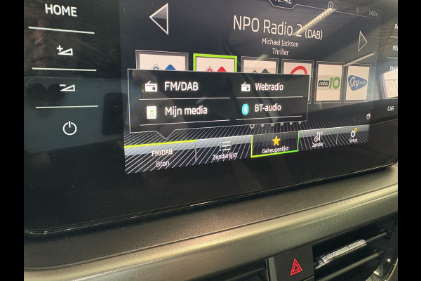 Škoda Kamiq 1.0 TSi 110pk Business Edition LED/VIRTUAL/NAVI/CARPLAY/DAB/PDC/WINTERPACK