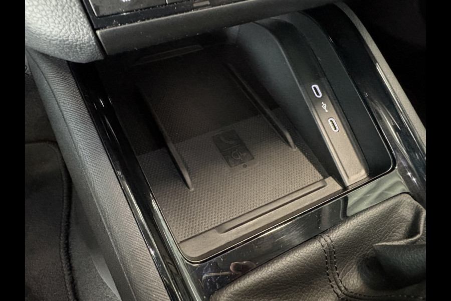 Škoda Kamiq 1.0 TSi 110pk Business Edition LED/VIRTUAL/NAVI/CARPLAY/DAB/PDC/WINTERPACK