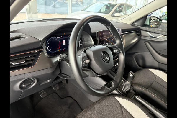 Škoda Kamiq 1.0 TSi 110pk Business Edition LED/VIRTUAL/NAVI/CARPLAY/DAB/PDC/WINTERPACK