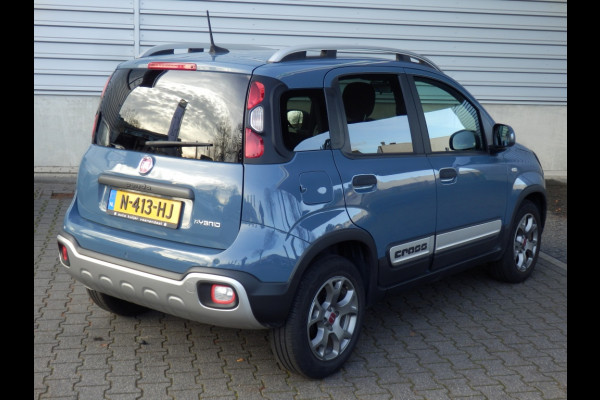 Fiat Panda Hybrid Cross | Lm-velgen | Apple Carpl. / Andr. Auto |