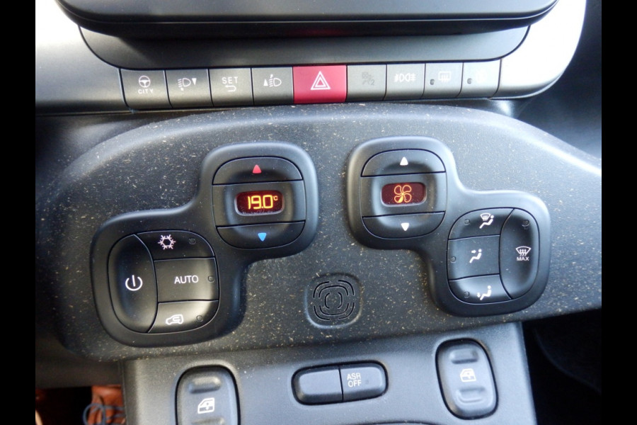 Fiat Panda Hybrid Cross | Lm-velgen | Apple Carpl. / Andr. Auto |