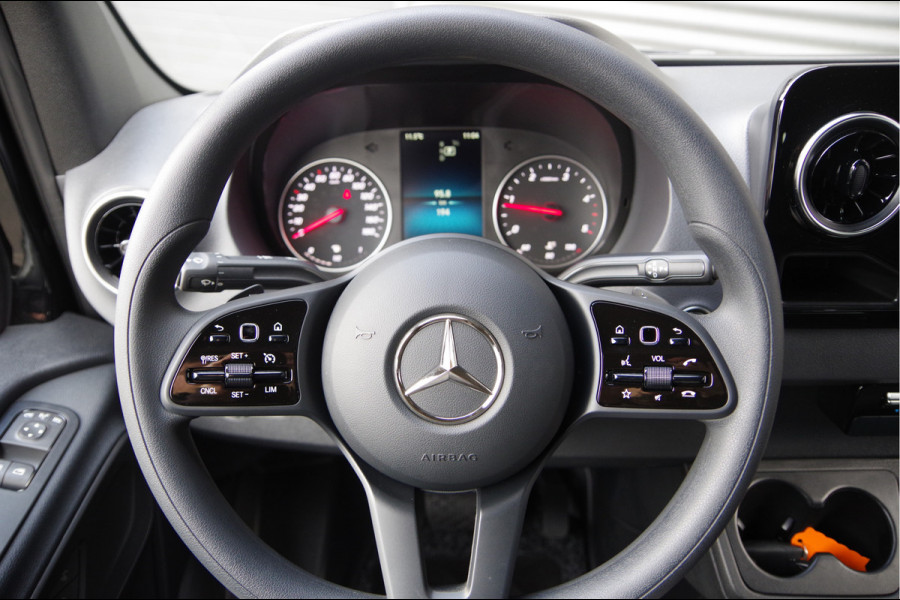 Mercedes-Benz Sprinter 319 1.9 CDI L2H2 DC-6P, AUT. LED, LEDER, MBUX 10'', CAMERA, NAVI, CRUISE, CLIMA, DUBBELE CABINE, DUBBEL CABINE