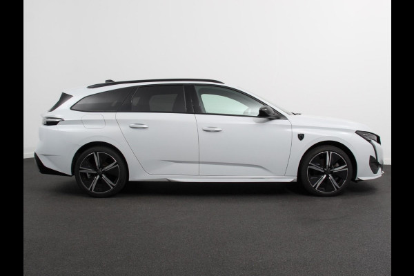 Peugeot 308 1.2 PureTech 130pk Automaat GT | Demo! | Climate control Adaptive cruise control Parkeersensoren Achteruitrijcamera Navigatie Voorstoelen verwarmd LED Apple Carplay/ Android Auto