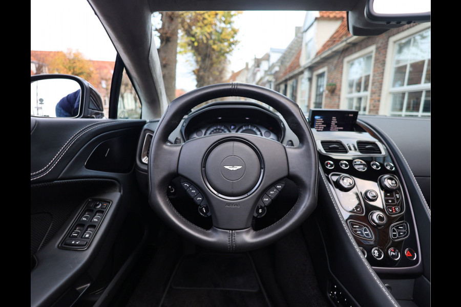 Aston Martin Vanquish Volante 6.0 V12 Touchtronic 2+2 | B&O - Carbon - Perfect!