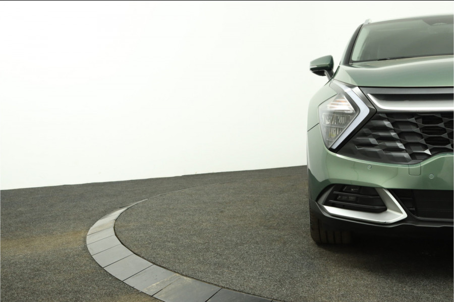 Kia Sportage 1.6 T-GDi Plug-in Hybrid AWD DynamicLine Automaat Airco - Apple Carplay/Android Auto - Cruise Control - Navigatie - Stoel/Stuur Verwarming - Fabrieksgarantie tot 2029