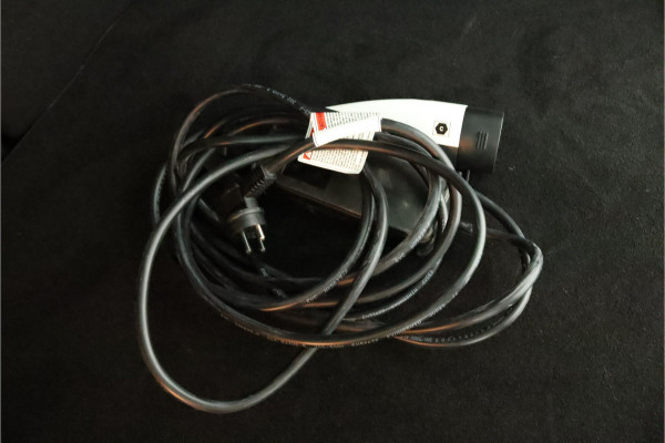 Kia Sportage 1.6 T-GDi Plug-in Hybrid AWD DynamicLine Automaat Airco - Apple Carplay/Android Auto - Cruise Control - Navigatie - Stoel/Stuur Verwarming - Fabrieksgarantie tot 2029