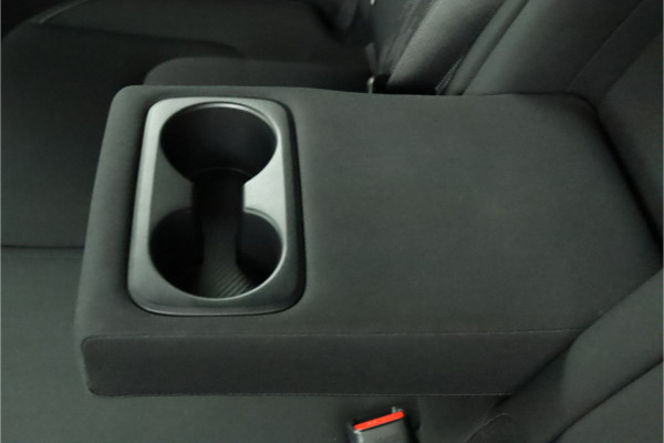 Kia Sportage 1.6 T-GDi Plug-in Hybrid AWD DynamicLine Automaat Airco - Apple Carplay/Android Auto - Cruise Control - Navigatie - Stoel/Stuur Verwarming - Fabrieksgarantie tot 2029