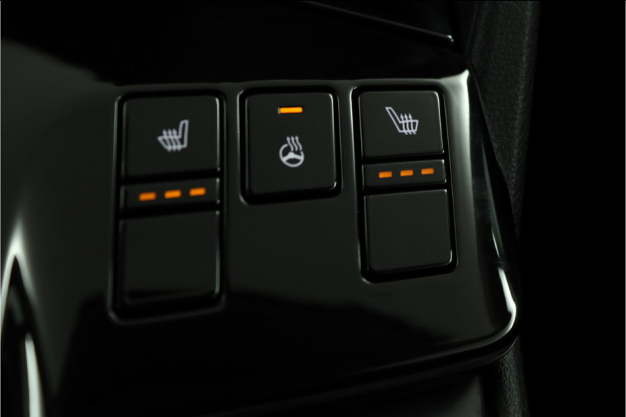 Kia Sportage 1.6 T-GDi Plug-in Hybrid AWD DynamicLine Automaat Airco - Apple Carplay/Android Auto - Cruise Control - Navigatie - Stoel/Stuur Verwarming - Fabrieksgarantie tot 2029