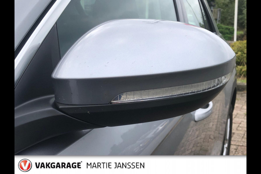 Volkswagen T-Roc 1.5 TSI Life Business