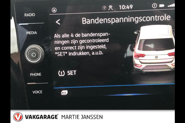 Volkswagen T-Roc 1.5 TSI Life Business