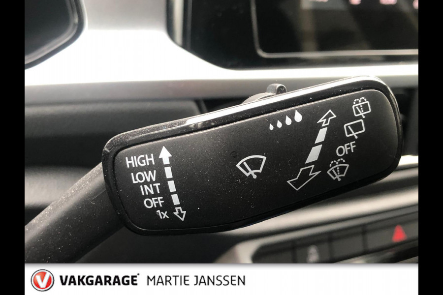 Volkswagen T-Roc 1.5 TSI Life Business