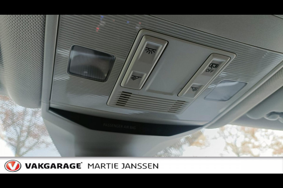 Volkswagen T-Roc 1.5 TSI Life Business