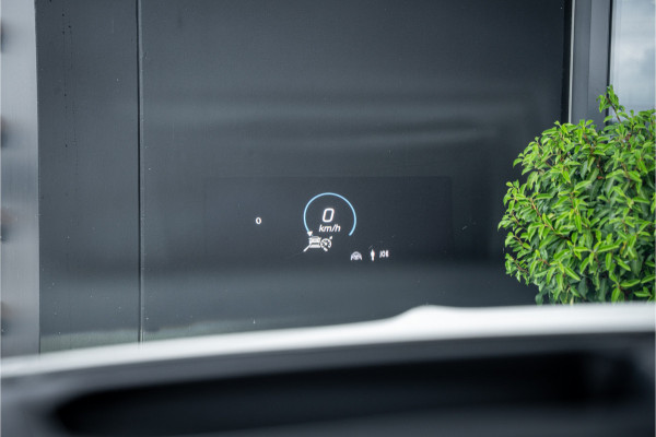 Mercedes-Benz GLE GLE350 e 4MATIC Premium Plus - AMG l Panorama l Trekh. l Luchtv. l 22'' l HUD l ACC