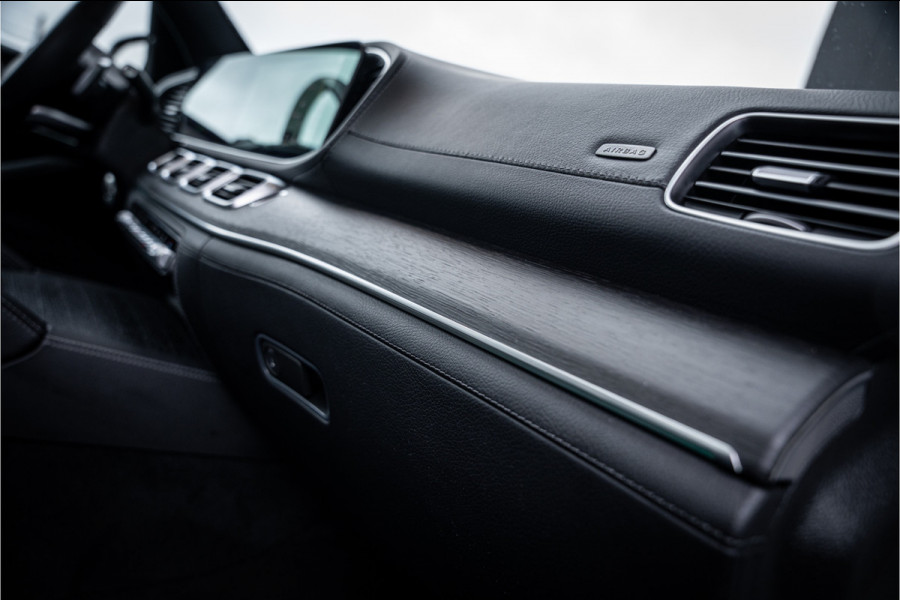 Mercedes-Benz GLE GLE350 e 4MATIC Premium Plus - AMG l Panorama l Trekh. l Luchtv. l 22'' l HUD l ACC