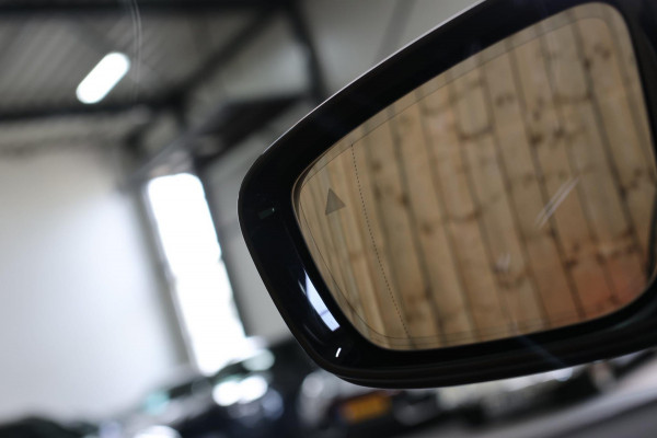 BMW 3 Serie Touring 330e M-Sport *Pano*H/K*360 Camera*Trekhaak*