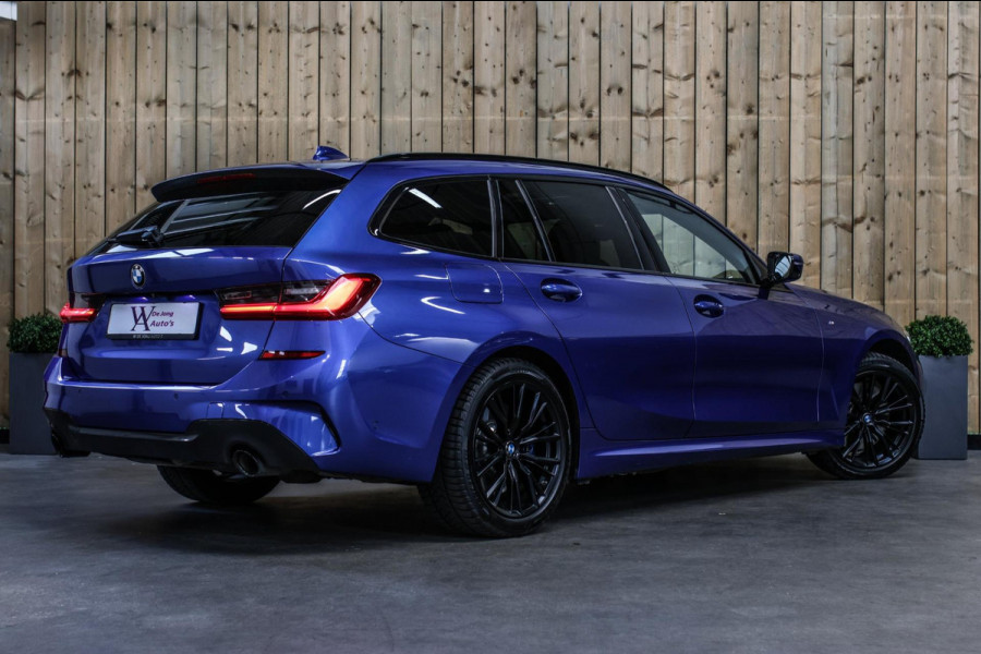 BMW 3 Serie Touring 330e M-Sport *Pano*H/K*360 Camera*Trekhaak*