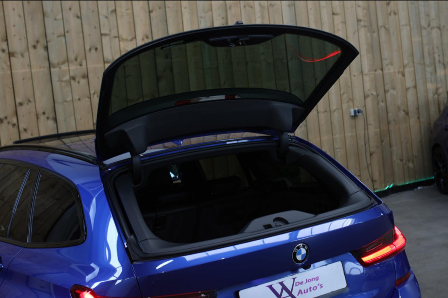 BMW 3 Serie Touring 330e M-Sport *Pano*H/K*360 Camera*Trekhaak*