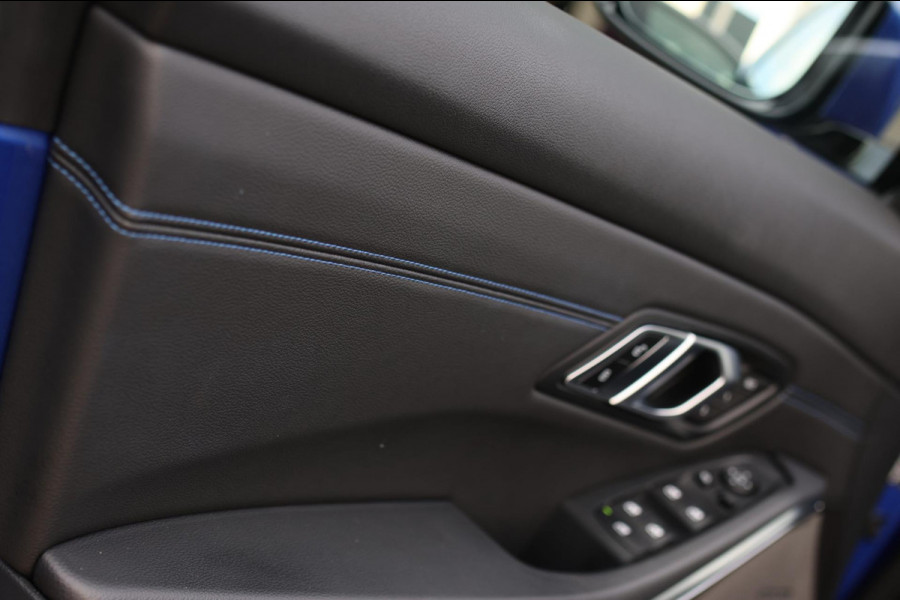 BMW 3 Serie Touring 330e M-Sport *Pano*H/K*360 Camera*Trekhaak*