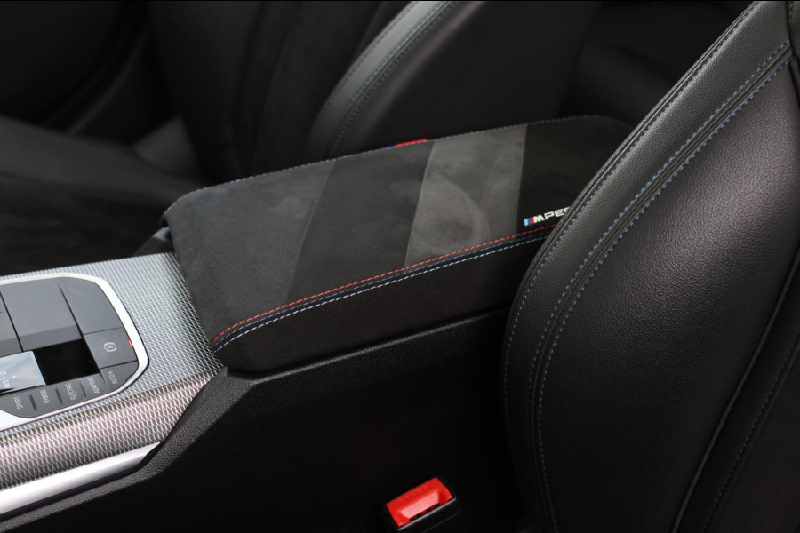 BMW 3 Serie Touring 330e M-Sport *Pano*H/K*360 Camera*Trekhaak*