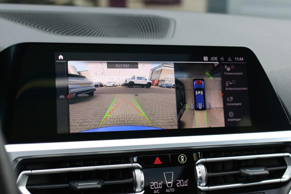 BMW 3 Serie Touring 330e M-Sport *Pano*H/K*360 Camera*Trekhaak*
