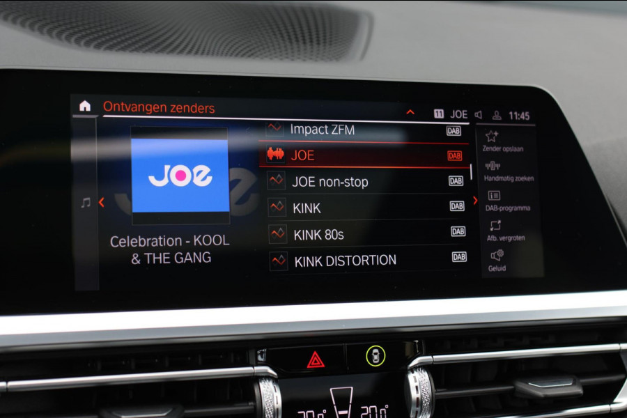 BMW 3 Serie Touring 330e M-Sport *Pano*H/K*360 Camera*Trekhaak*