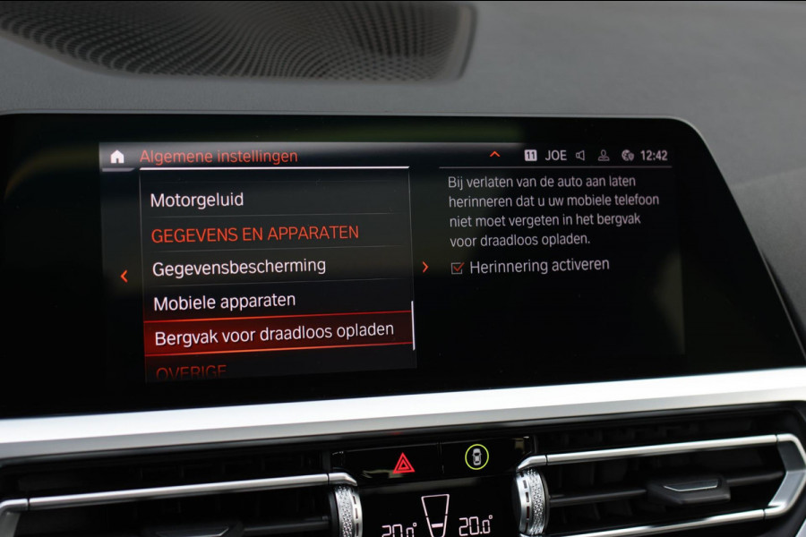 BMW 3 Serie Touring 330e M-Sport *Pano*H/K*360 Camera*Trekhaak*