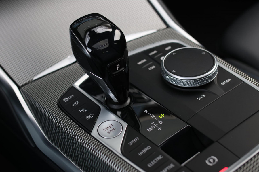 BMW 3 Serie Touring 330e M-Sport *Pano*H/K*360 Camera*Trekhaak*