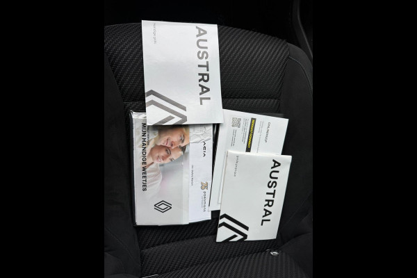 Renault Austral TCe 160 EDC mild hybrid techno esprit Alpine Mat grijs / Trekhaak afn. / 1.800 KG Trekg. / 360 Camera / E. Aklep