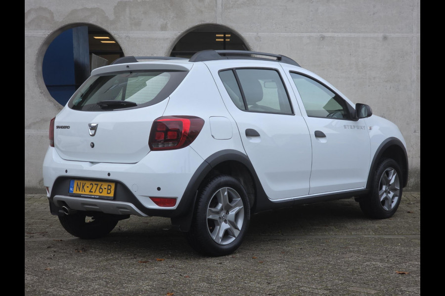 Dacia Sandero 0.9 TCe Stepway Laureate | Automaat | Navigatie |