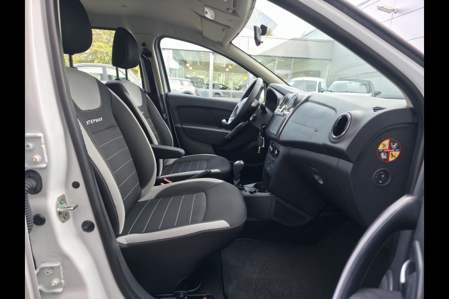 Dacia Sandero 0.9 TCe Stepway Laureate | Automaat | Navigatie |