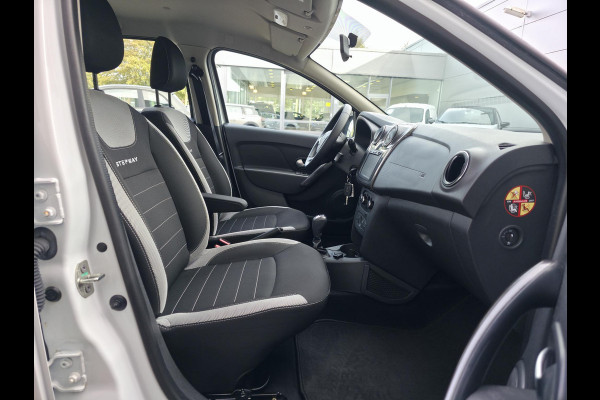 Dacia Sandero 0.9 TCe Stepway Laureate | Automaat | Navigatie |